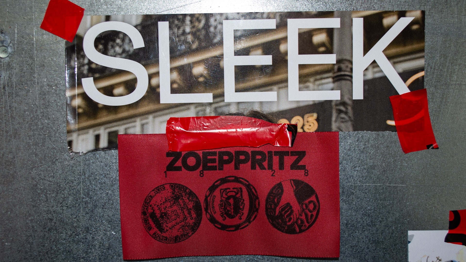 ZOEPPRITZ1828 collaborates together with SLEEK on a limited edition of high-quality interior design textiles. Expanding our creative vision together, we are proud to announce the collaboration with Germany´s leading independent media house for creativity and innovation located in Berlin.