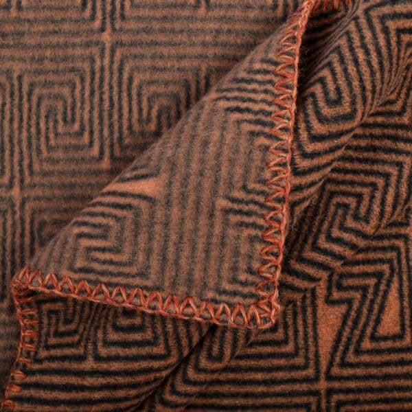 Blanket from polyester and viskose, chili in 140x180cm, zoeppritz Absurd Centuries